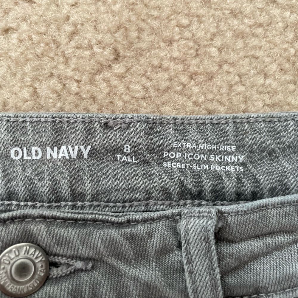 Old Navy High Rise Pop Icon Skinny Jeans Raw/Fringe Hem Button Fly (Size 8 Tall)